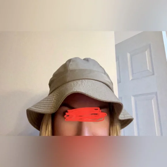 Vintage Burberry Reversible Round Bucket Hat - Picture 9 of 9